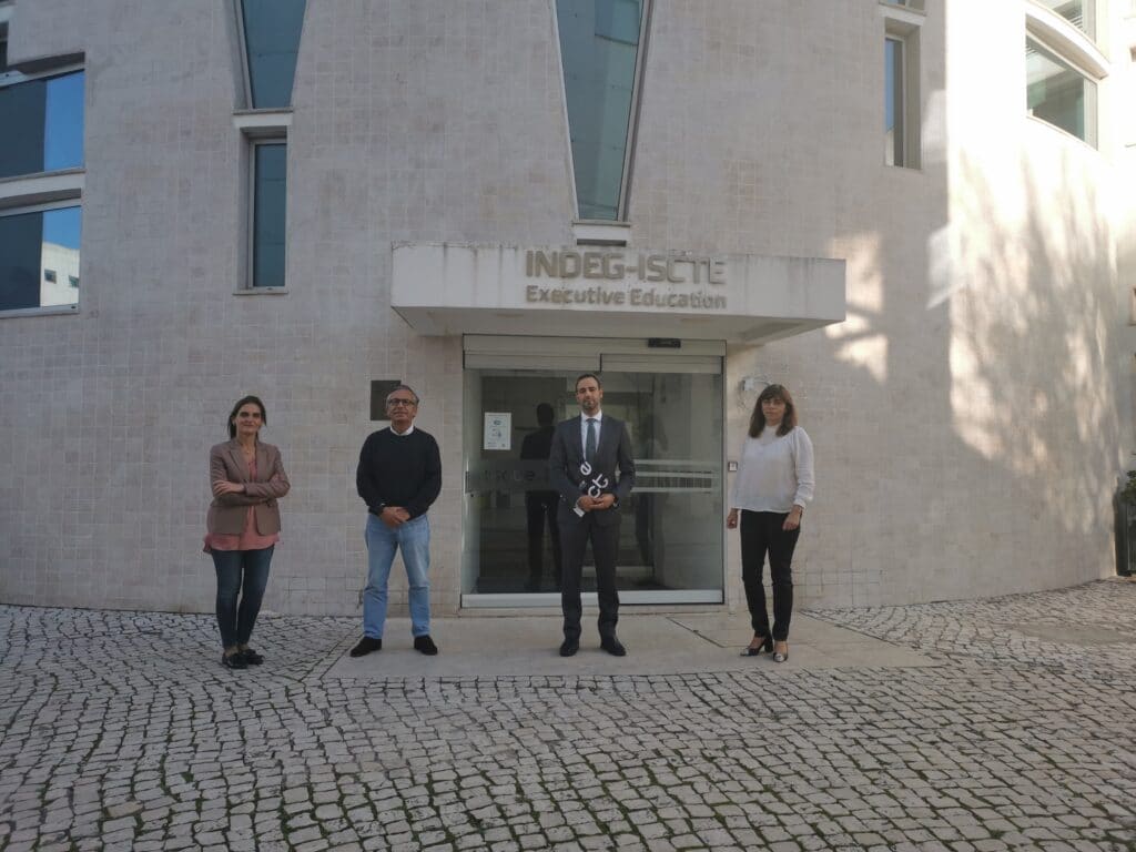 Moneris iscte scaled